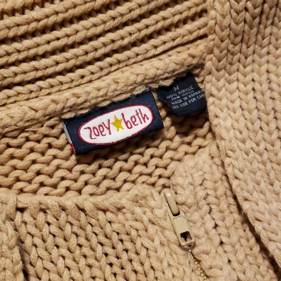 Zoey Beth Sweater - Picture 6 of 6